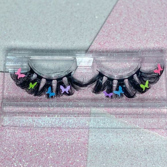 𝅺- UV Reactive Butterfly Faux Mink Lashes - Picture 1 of 3
